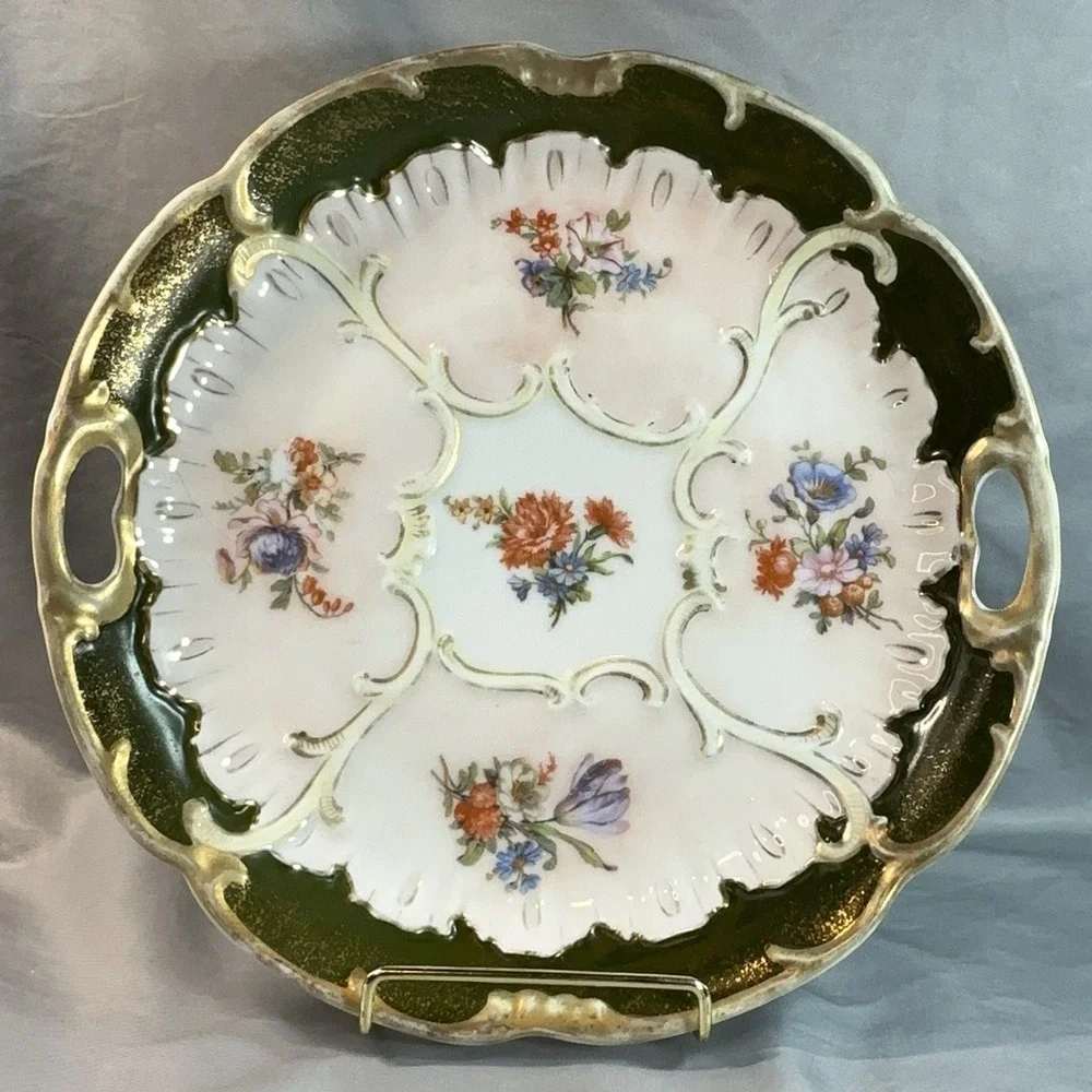 Antique Victorian Handled Cake Plate Pattern 930 Forest Green Stipple Gilt 10.5